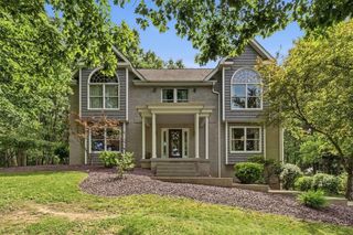 135 Elgin Ln, Adams Twp, PA 16033