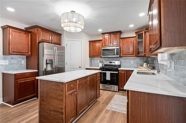 55 Grand Oak Drive, Jefferson, GA 30549