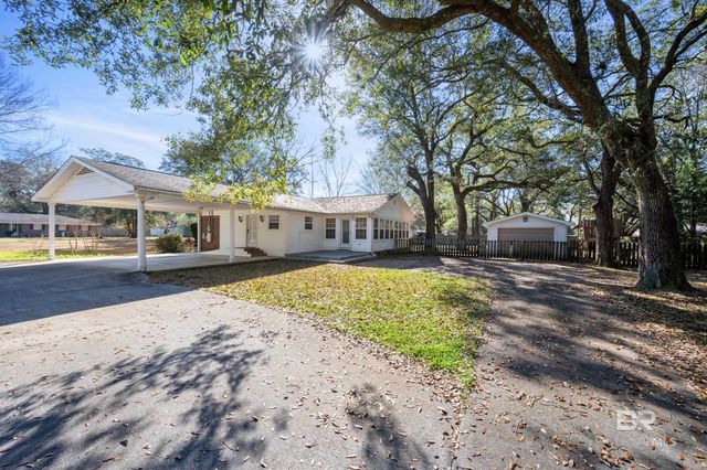 809 Moog Avenue, Bay Minette, AL 36507