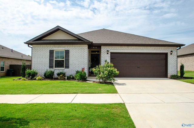 7003 Straightway Court NW, Huntsville, AL 35806