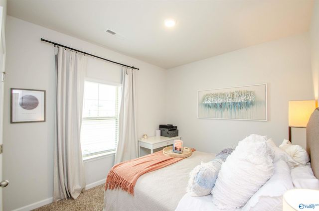 7003 Straightway Court NW, Huntsville, AL 35806
