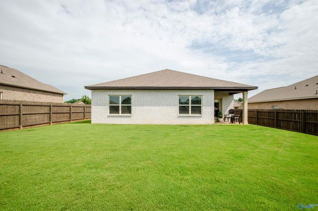 7003 Straightway Court NW, Huntsville, AL 35806