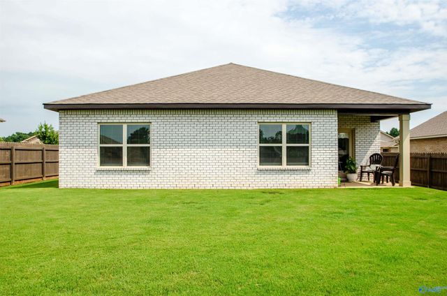 7003 Straightway Court NW, Huntsville, AL 35806