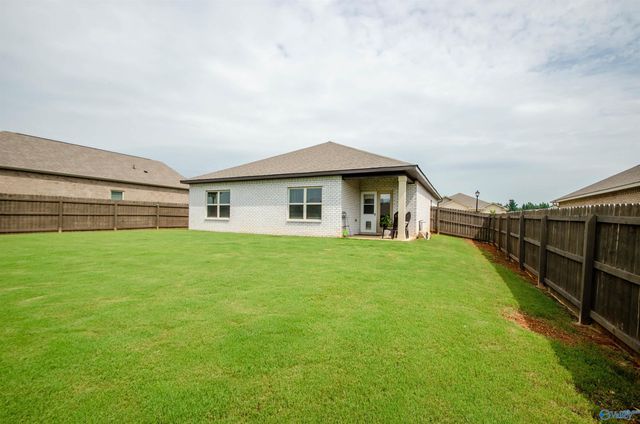 7003 Straightway Court NW, Huntsville, AL 35806