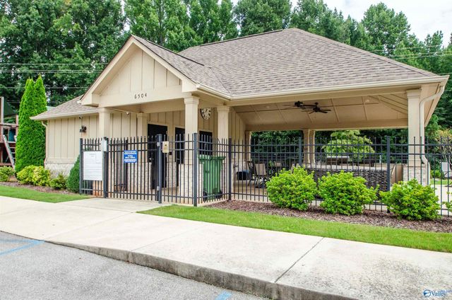 7003 Straightway Court NW, Huntsville, AL 35806