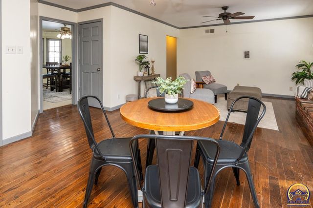 5601 SW 24th ST, Topeka, KS 66614