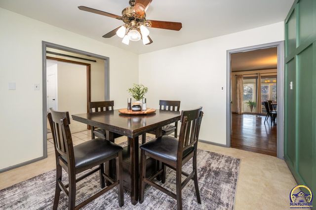 5601 SW 24th ST, Topeka, KS 66614