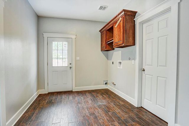 6722 Avenue F, Houston, TX 77011