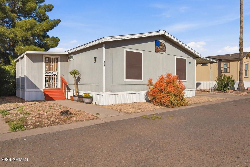 12721 W GREENWAY Road 25, El Mirage, AZ 85335