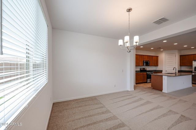 8752 W Medlock Drive, Glendale, AZ 85305