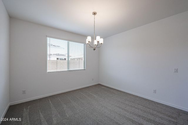 8752 W Medlock Drive, Glendale, AZ 85305