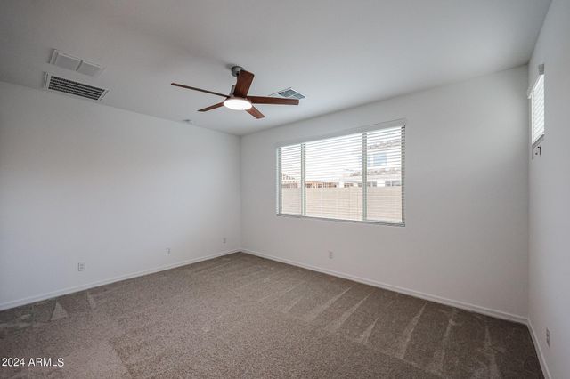 8752 W Medlock Drive, Glendale, AZ 85305