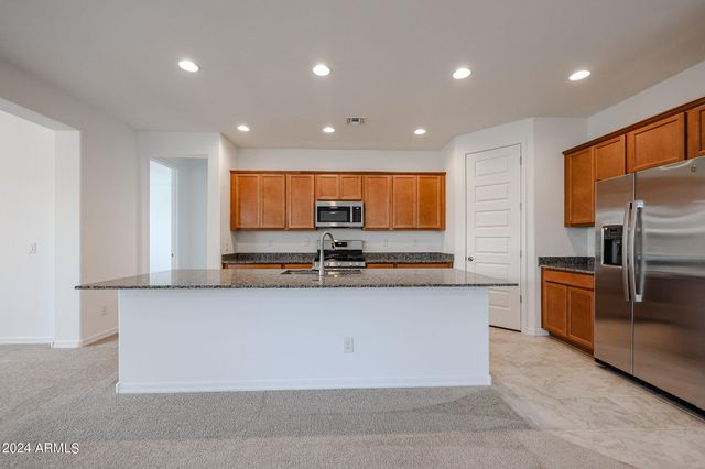 8752 W Medlock Drive, Glendale, AZ 85305