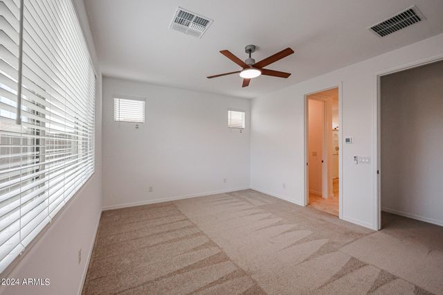 8752 W Medlock Drive, Glendale, AZ 85305