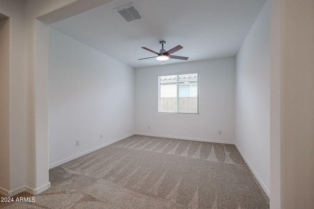 8752 W Medlock Drive, Glendale, AZ 85305