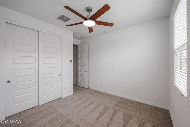 8752 W Medlock Drive, Glendale, AZ 85305