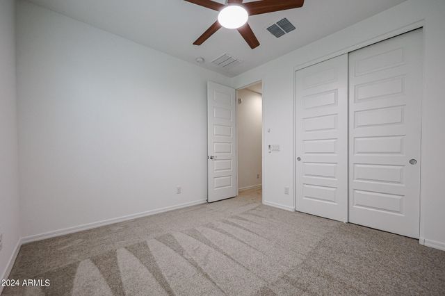 8752 W Medlock Drive, Glendale, AZ 85305