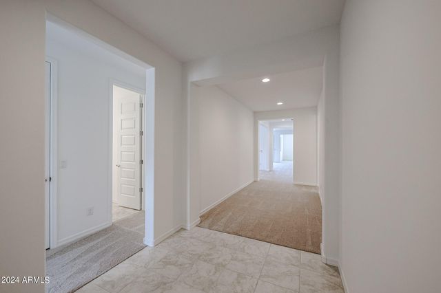 8752 W Medlock Drive, Glendale, AZ 85305