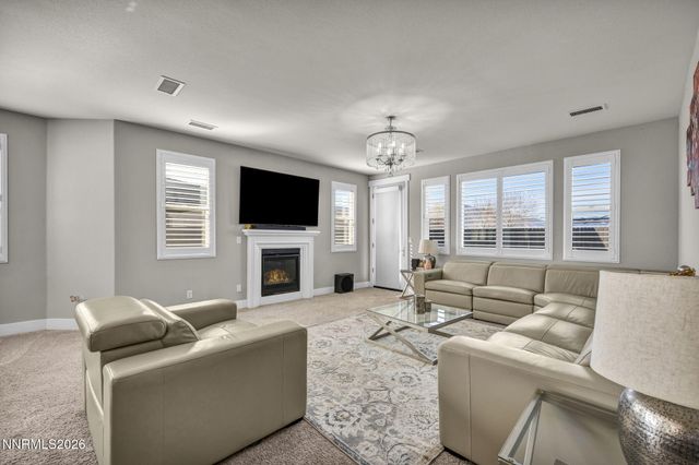 944 Los Alamitos Street, Minden, NV 89423