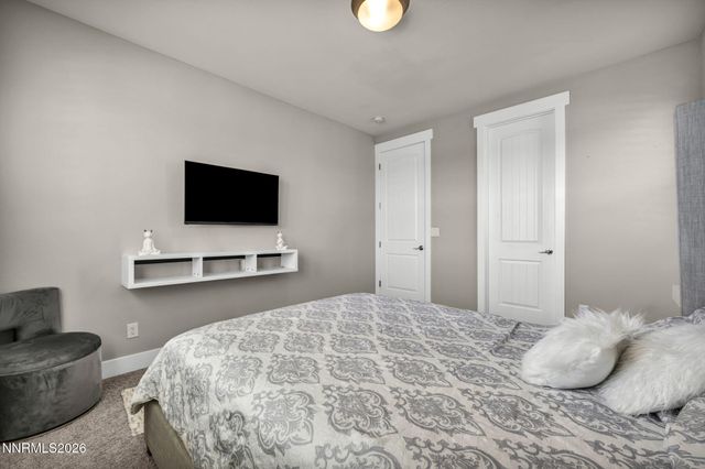 944 Los Alamitos Street, Minden, NV 89423