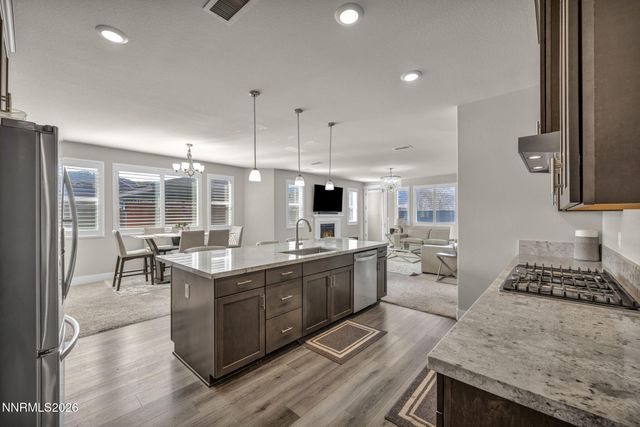 944 Los Alamitos Street, Minden, NV 89423