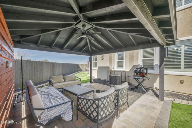 944 Los Alamitos Street, Minden, NV 89423