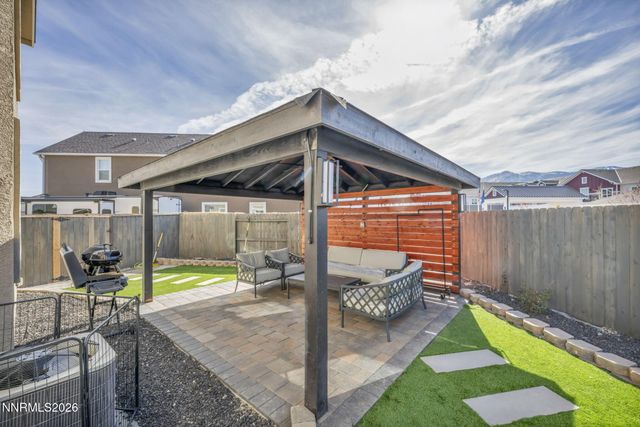 944 Los Alamitos Street, Minden, NV 89423