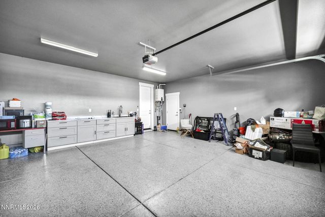 944 Los Alamitos Street, Minden, NV 89423