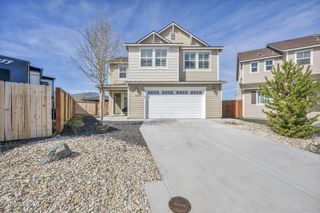 944 Los Alamitos Street, Minden, NV 89423