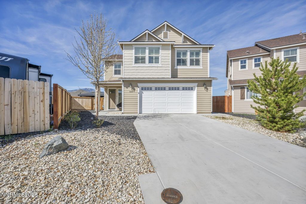 944 Los Alamitos Street, Minden, NV 89423