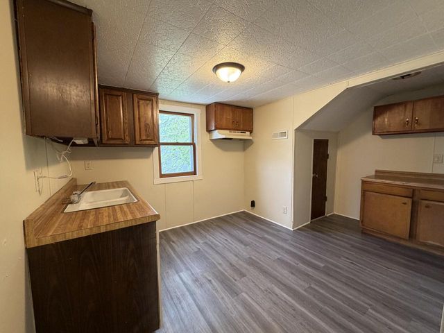 825 S 17th STREET, Sheboygan, WI 53081