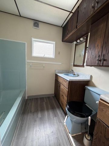 825 S 17th STREET, Sheboygan, WI 53081