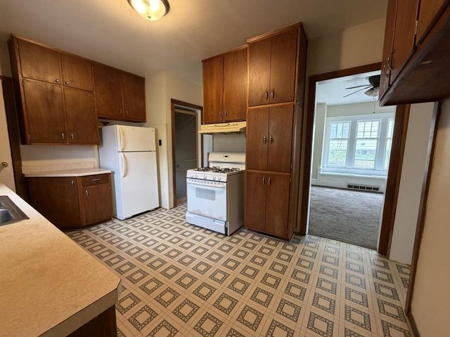 825 S 17th STREET, Sheboygan, WI 53081