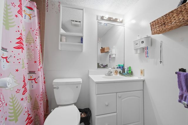 1268 Hanover Street, Manchester, NH 03104