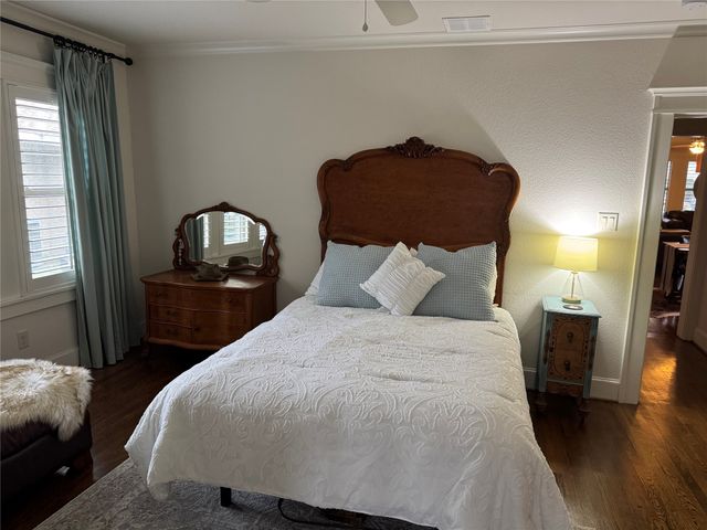 4608 Birchman Avenue, Fort Worth, TX 76107