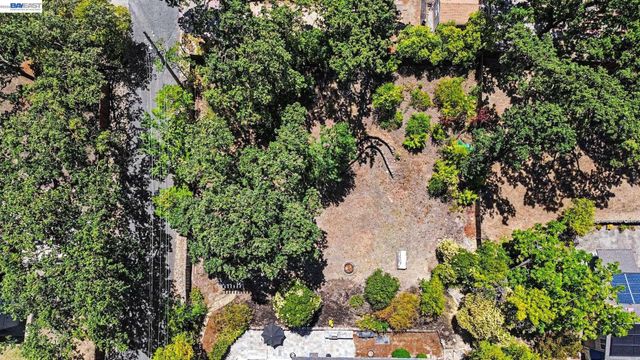 571 LA GONDA WAY, Danville, CA 94526