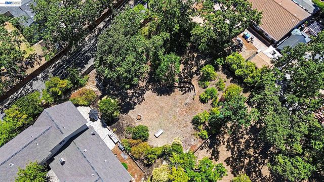 571 LA GONDA WAY, Danville, CA 94526