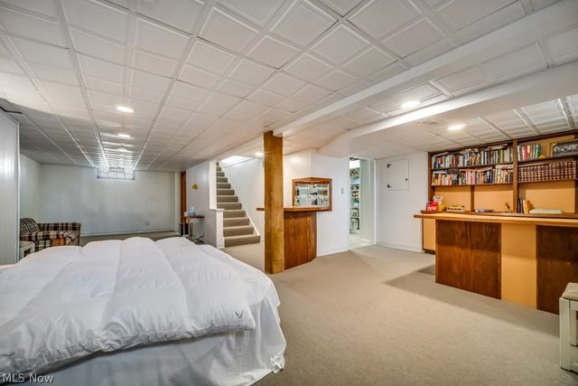 324 W State Street, Barberton, OH 44203