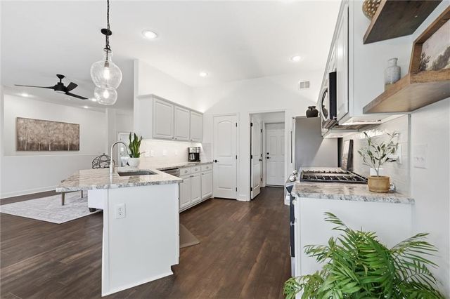 14214 W 155th Street, Olathe, KS 66062