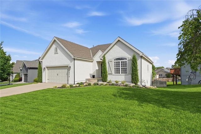 14214 W 155th Street, Olathe, KS 66062