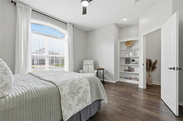 14214 W 155th Street, Olathe, KS 66062