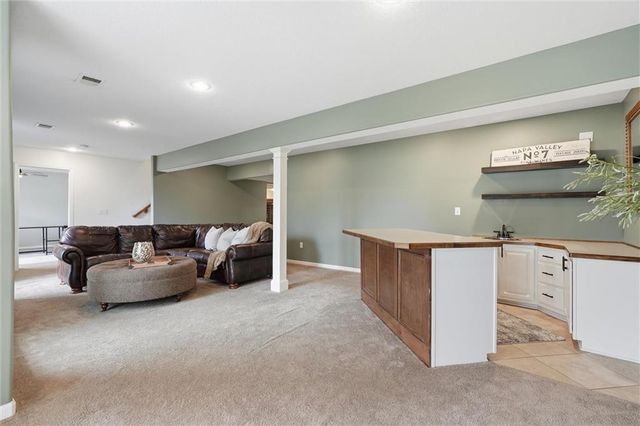14214 W 155th Street, Olathe, KS 66062