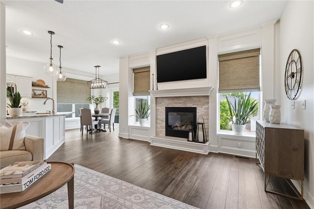 14214 W 155th Street, Olathe, KS 66062