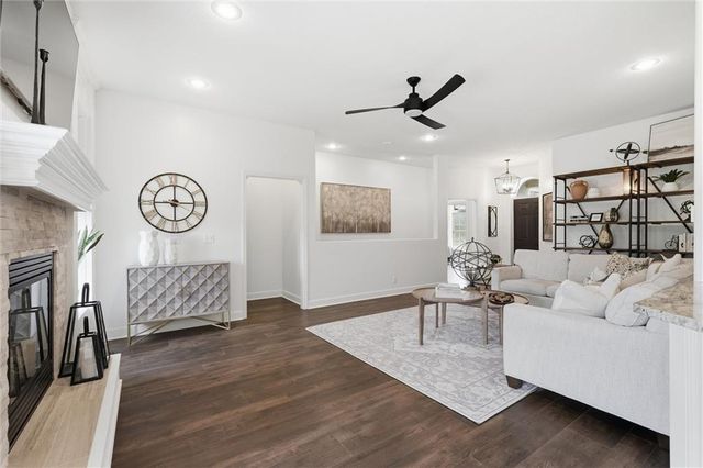14214 W 155th Street, Olathe, KS 66062