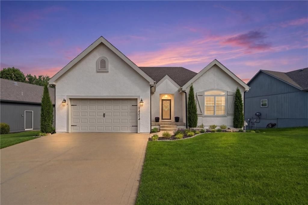 14214 W 155th Street, Olathe, KS 66062