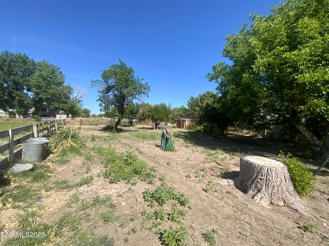 200 Mclean Road, Fallon, NV 89406