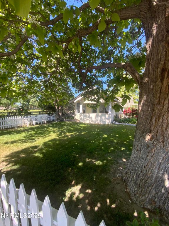 200 Mclean Road, Fallon, NV 89406