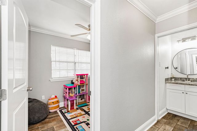 12929 Newcastle Ave, Baton Rouge, LA 70816