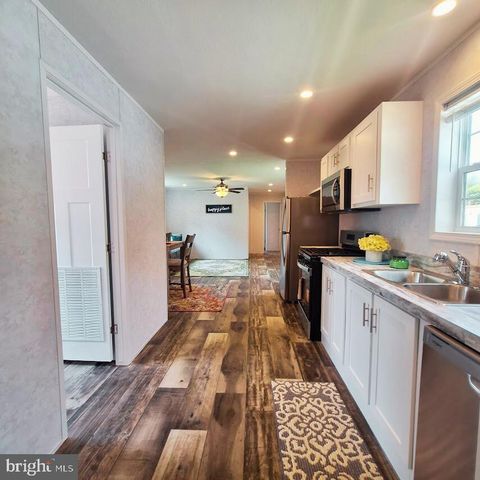 734 PULASKI HIGHWAY #UNIT 30, Bear, DE 19701