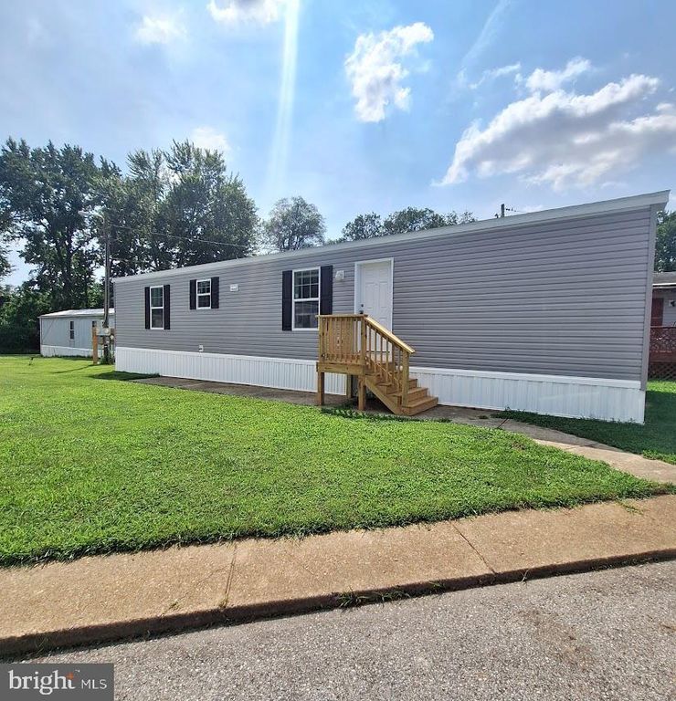 734 PULASKI HIGHWAY #UNIT 30, Bear, DE 19701
